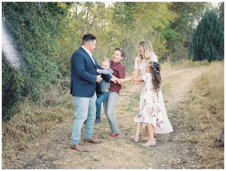 Idaho Falls Family Photographer || Casey James Photography